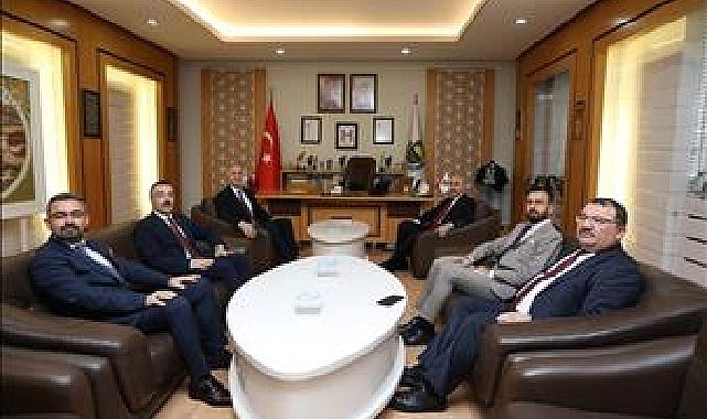Vali Demirtaş'tan İnegöl Belediyesi'ne Ziyaret