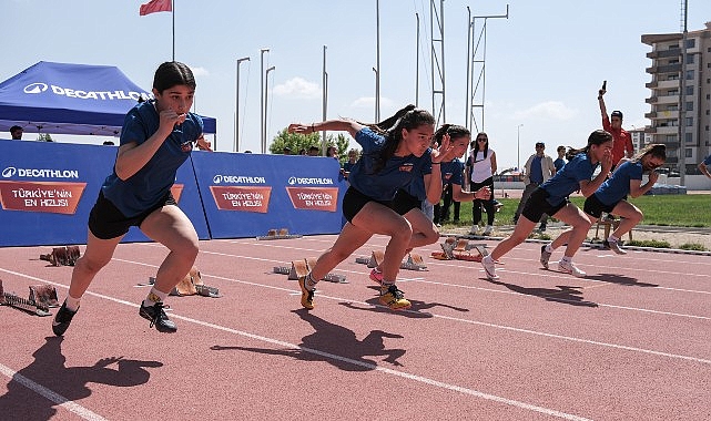 Decathlon, tüm Türkiye'yi spora davet ediyor